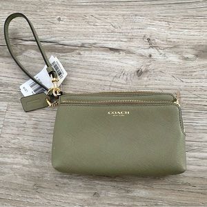 NWT COACH Olive Green Double Zip Wristlet with Gold Hardware